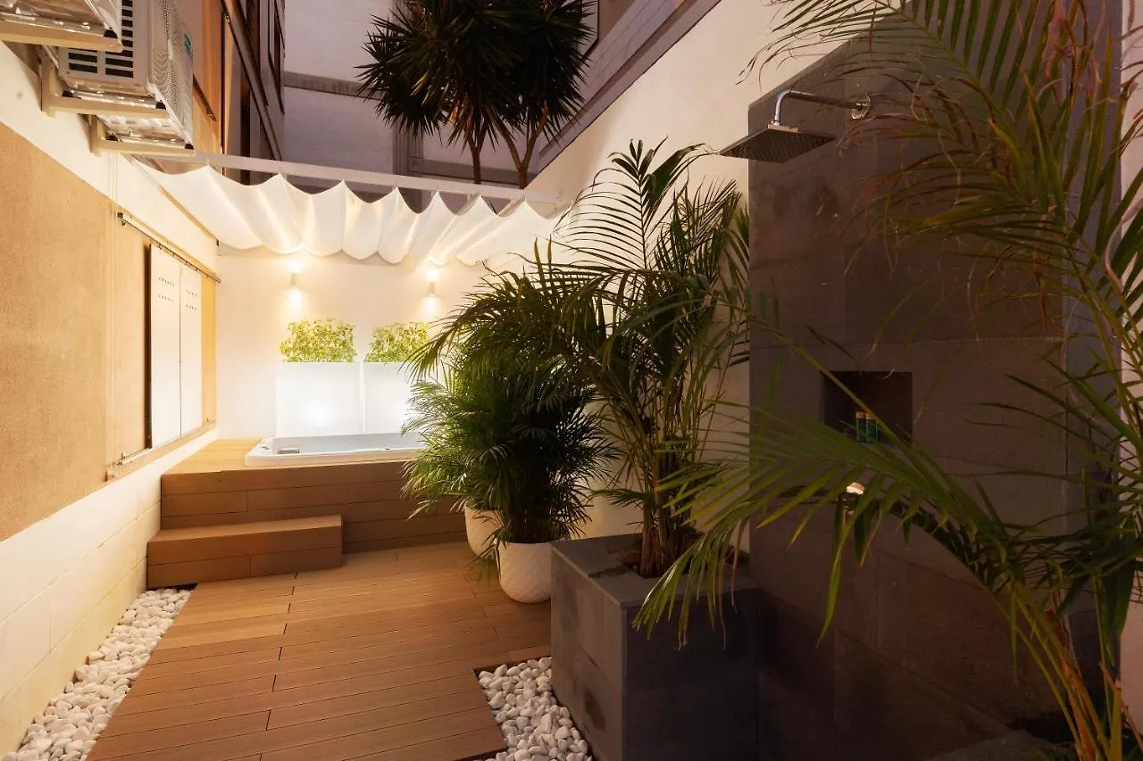 The Terraces Luxury Penthouses, 1D Santa Cruz de Tenerife 0*,  Spain